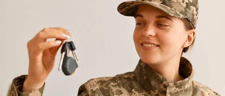 Military service member holding car keys