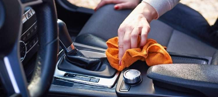 What Not to Do When Trading in Your Used Car. Top Mistakes People Make When Trading in Their Old Car.